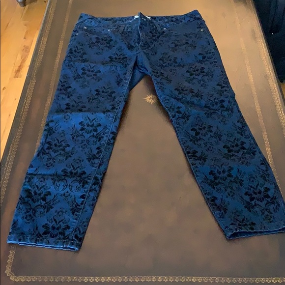 Free People decorative jeans - Picture 1 of 2